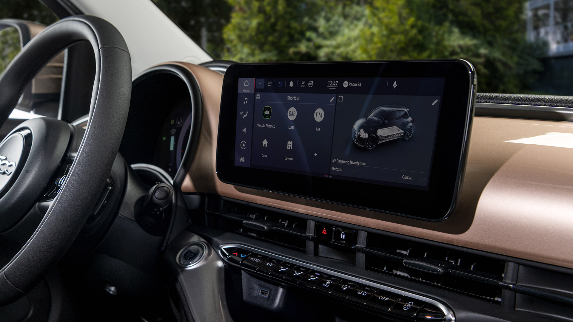 SISTEMA INFOTAINMENT DA 10.25” CON NAVIGATORE