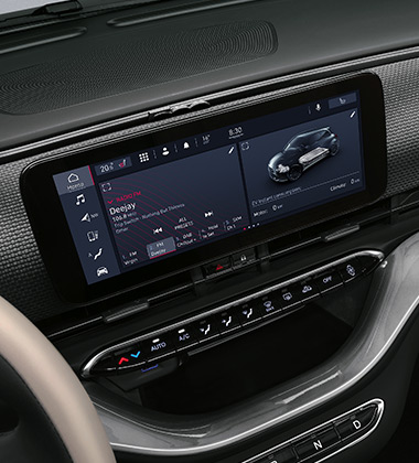 SISTEMA INFOTAINMENT DA 10.25” CON NAVIGAZIONE E 6 ALTOPARLANTI