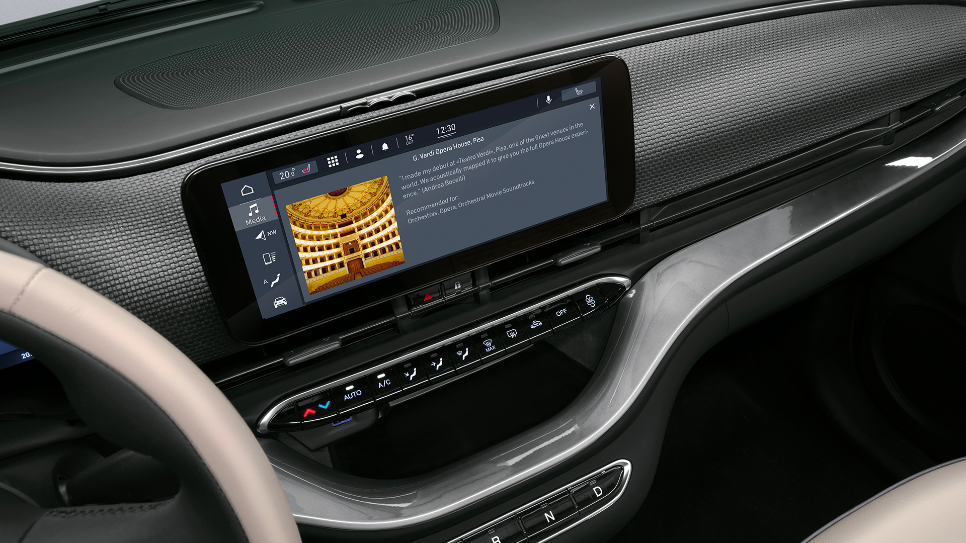 SISTEMA INFOTAINMENT DA 10.25” CON NAVIGATORE